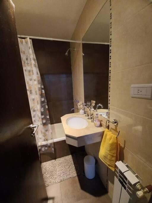 Departamento Aniceto Latorre Apartment